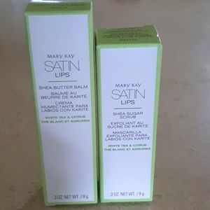 Mary Kay Satin Lips set